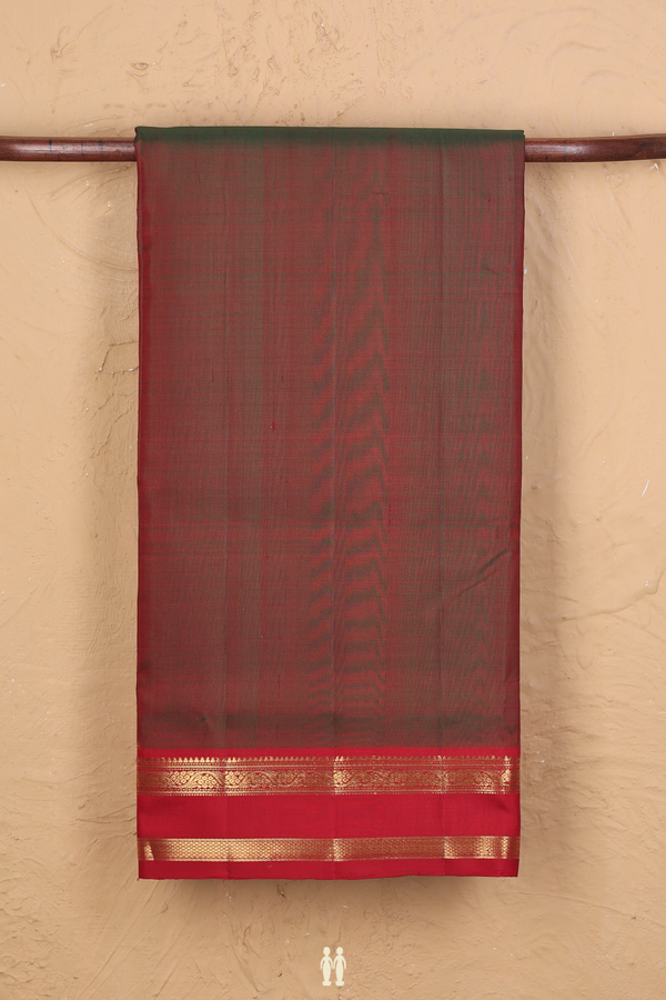 Kanchipuram Nine Yards Silk In Manthulir With Contrast Border