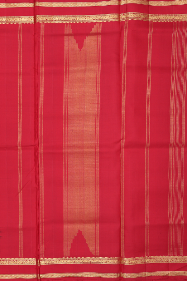 Kanchipuram Nine Yards Silk In Manthulir With Contrast Border