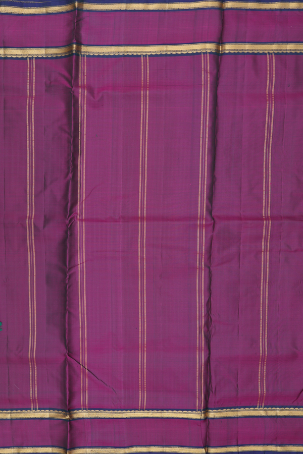 Kanchipuram Nine Yards Silk Saree In Green With Contrast Border