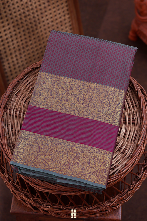 Kanchipuram Silk Saree In Dual Tone With Jacquard Pattern
