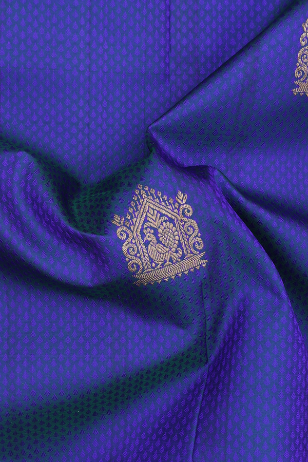 Kanchipuram Silk Saree In Royal Blue With Jacquard Pattern