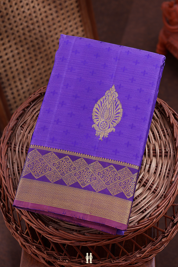 Kanchipuram Silk Saree In Violet With Jacquard Pattern