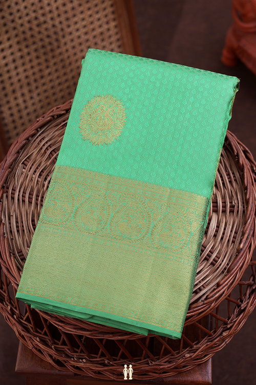 Kanchipuram Silk Saree In Green With Jacquard Pattern