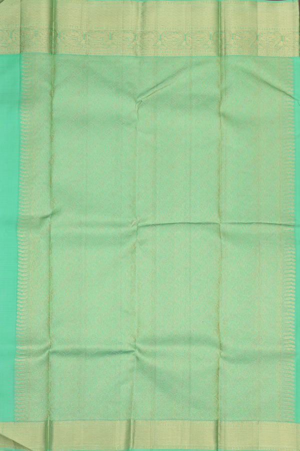 Kanchipuram Silk Saree In Green With Jacquard Pattern