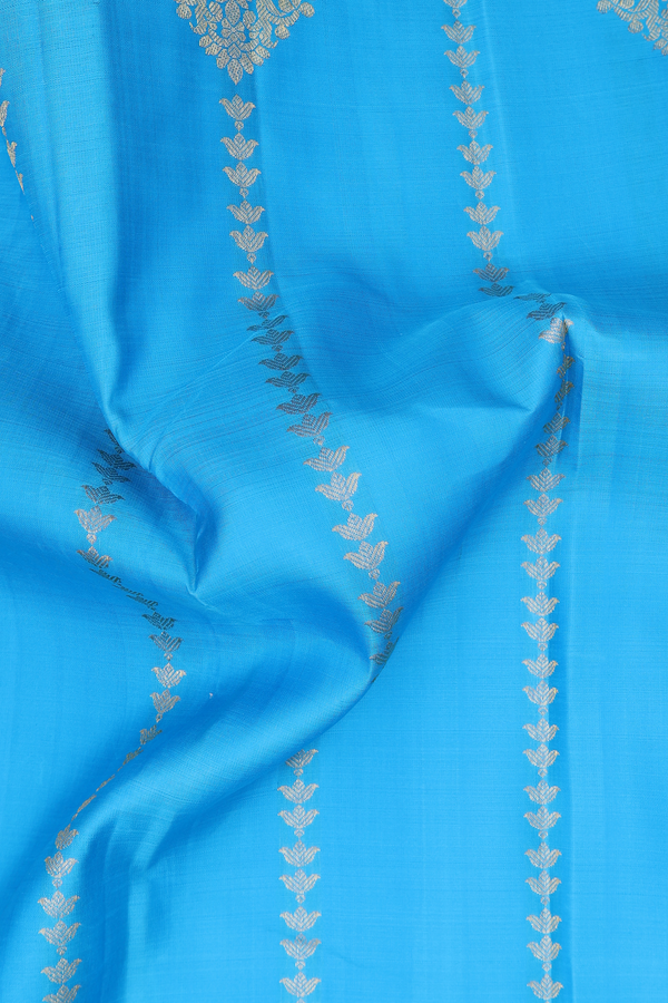 Kanchipuram Silk Saree In Deep Sky Blue With Stripes Design
