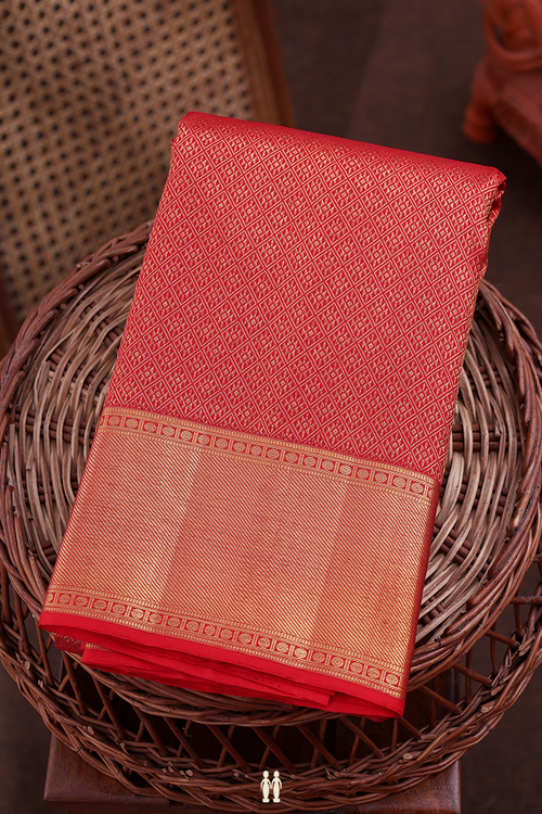 Kanchipuram Silk Saree In Chilli Red With Brocade Design