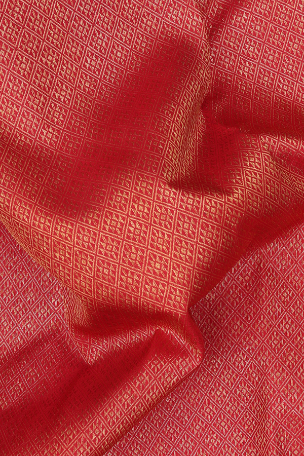 Kanchipuram Silk Saree In Chilli Red With Brocade Design