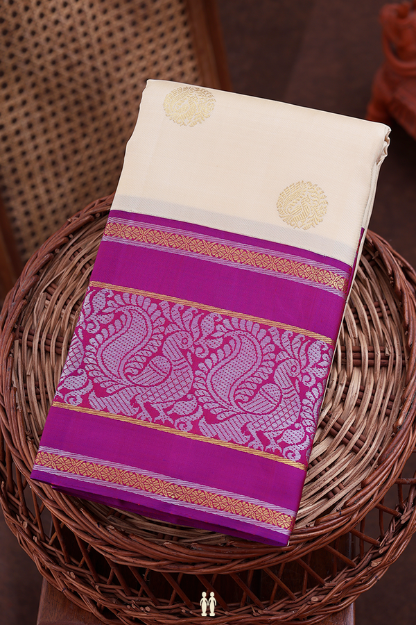 Kanchipuram Silk Saree In Cream Color With Circle Buttas