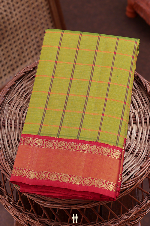 Kanchipuram Silk Saree In Dual Tone With Checks Design