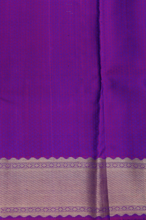 Kanchipuram Silk Saree In Blue With Jacquard Pattern