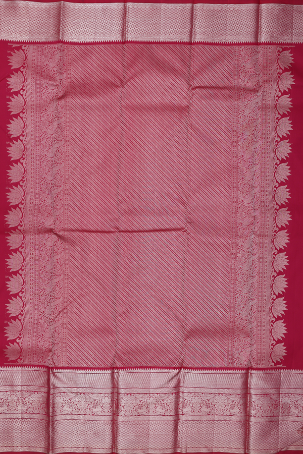 Kanchipuram Silk Saree In Crimson Red With Jacquard Pattern