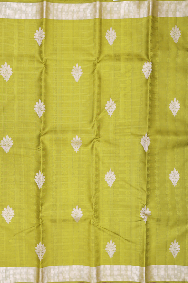 Kanchipuram Silk Saree In Olive Green With Jacquard Pattern