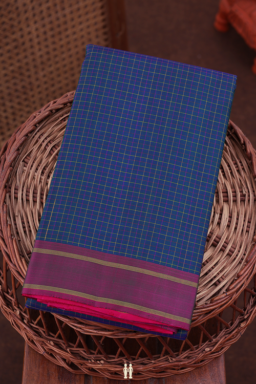 Kanchipuram Silk Saree In Dual Tone With Checks Design