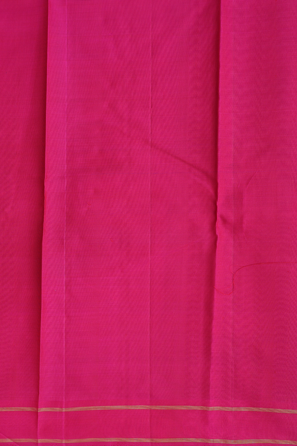 Kanchipuram Silk Saree In Dual Tone With Checks Design