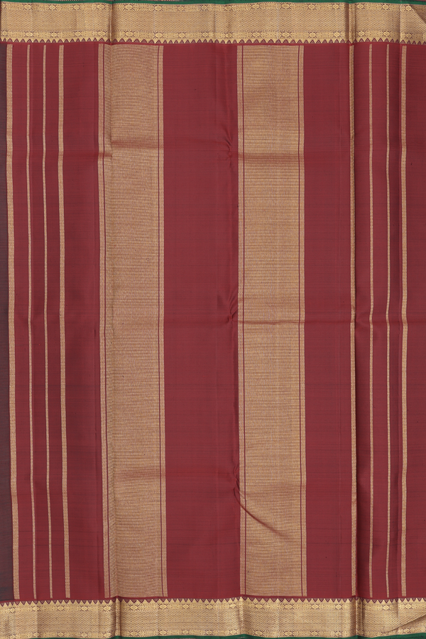 Kanchipuram Silk Saree In Dark Green With Zari Border