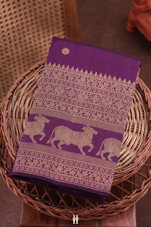 Kanchipuram Silk Saree In Grape Purple With Chakram Buttas