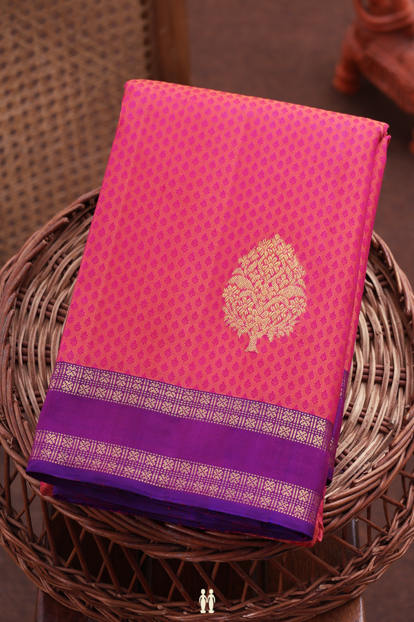 Kanchipuram Silk Saree In Pink With Jacquard Pattern