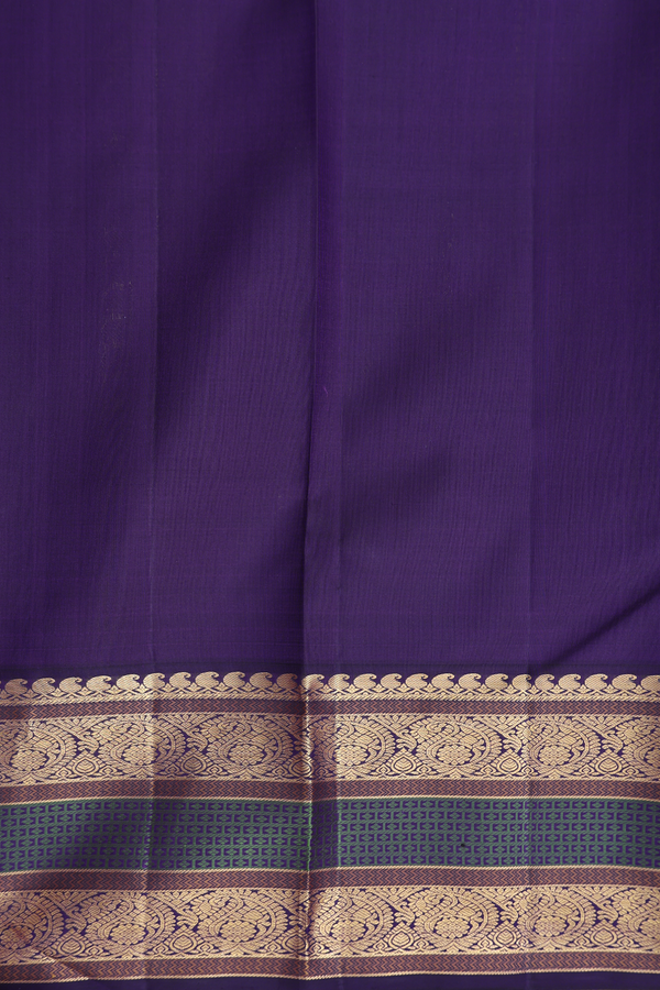 Kanchipuram Silk Saree In Scarlet Red With Brocade Design