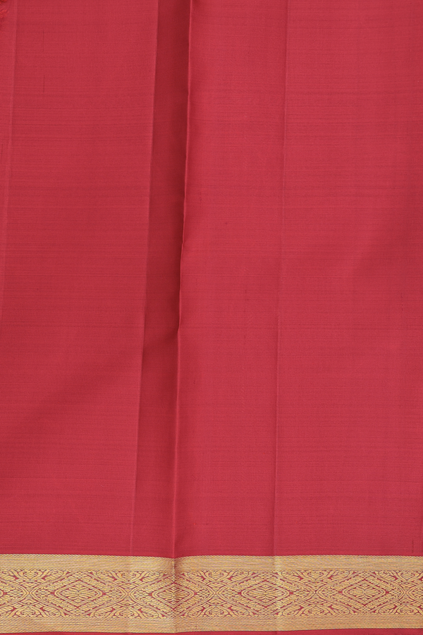 Kanchipuram Silk Saree In Scarlet Red With Zari Border