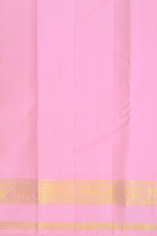 Kanchipuram Silk Saree In Off White With Paisley Buttas
