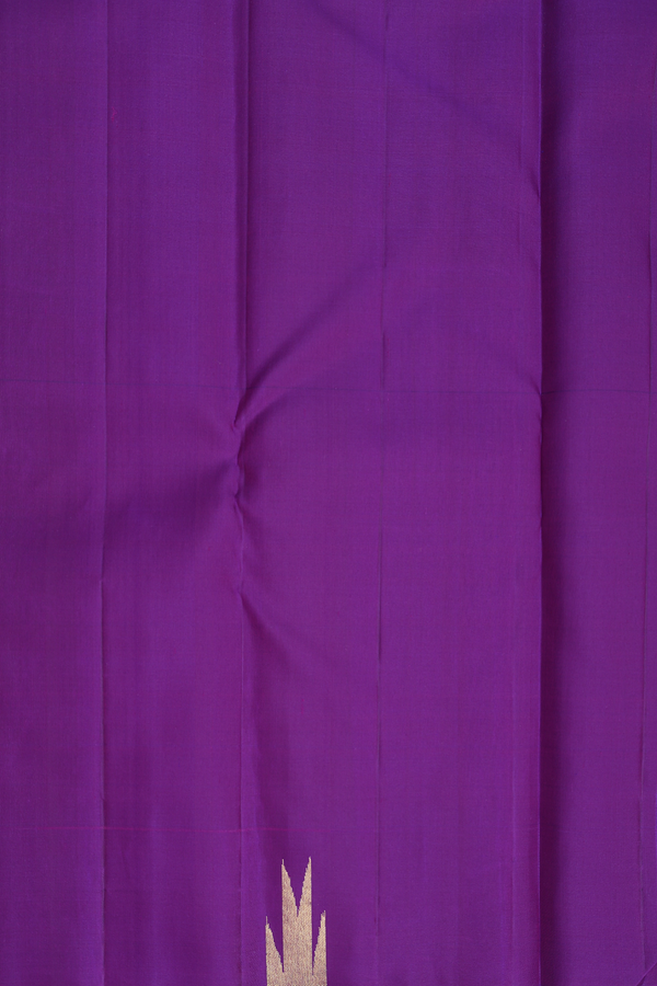 Kanchipuram Silk Saree In Purple With Temple Border