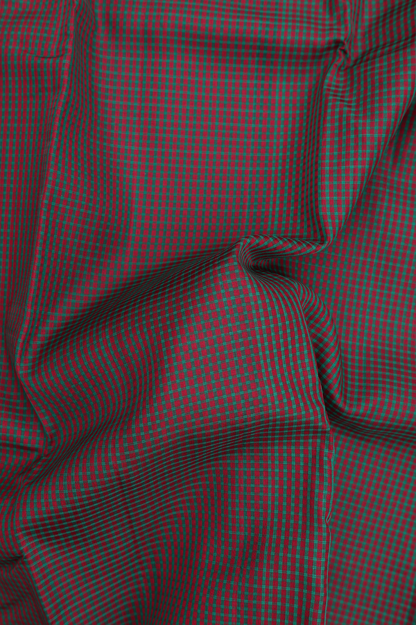 Koorainadu Silk Cotton Saree In Green And Red With Checks
