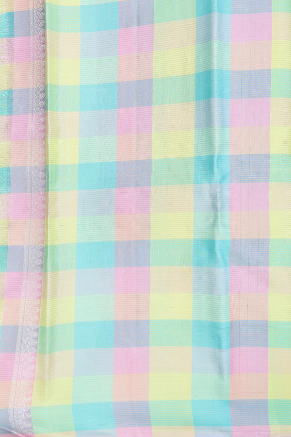 Kanchipuram Silk Saree In Blue Along Checks With Motifs