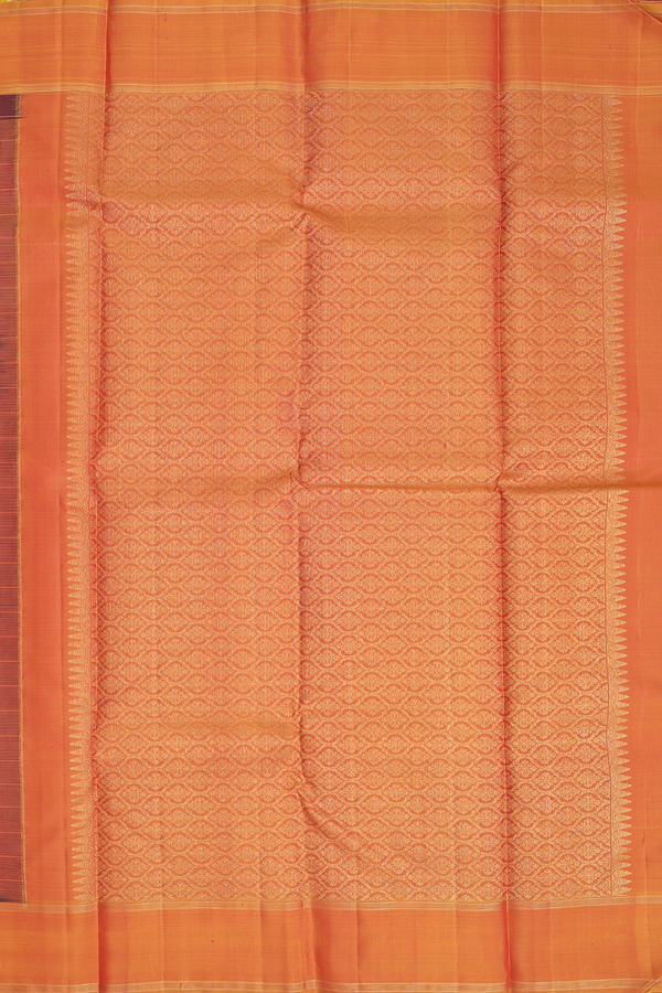 Kanchipuram Silk Saree In Manthulir With Checks Design