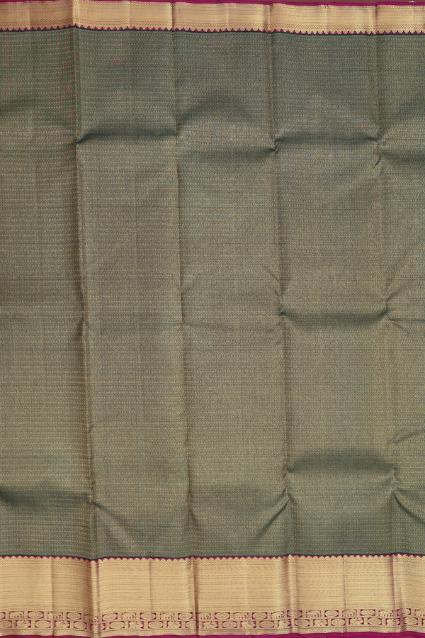 Kanchipuram Silk Saree In Green With Brocade Design