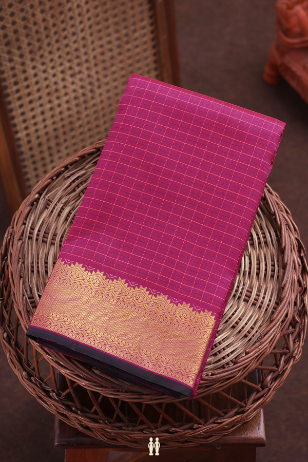 Kanchipuram Silk Saree In Dark Pink With Checks Design