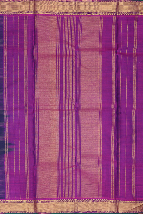 Kanchipuram Silk Saree In Navy Blue With Checks Design