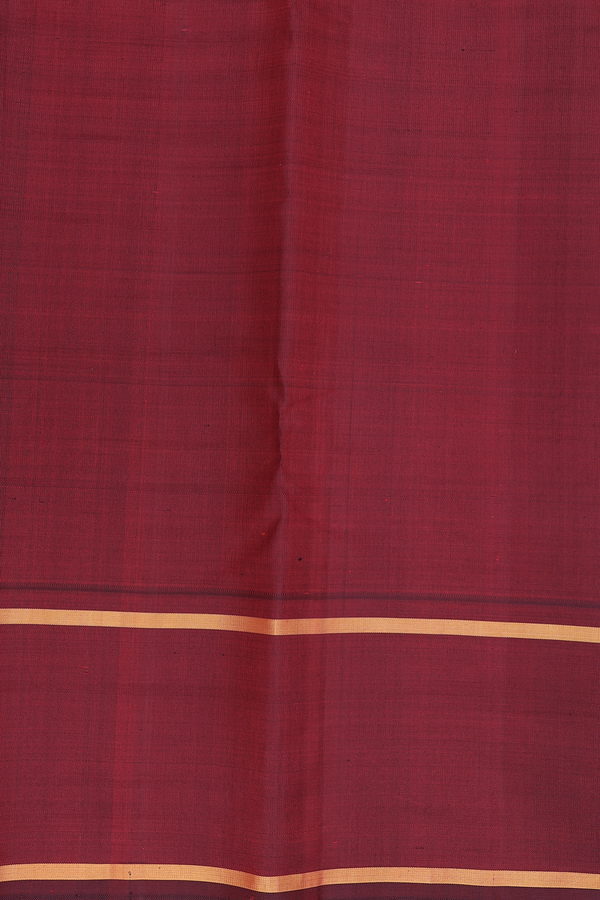 Kanchipuram Silk Saree In White With Ganga Jamuna Border