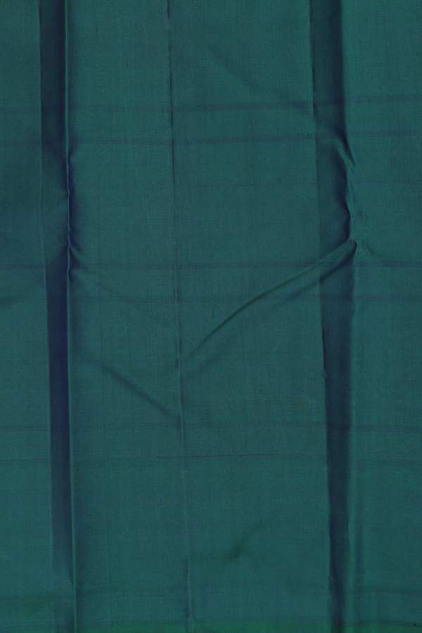Kanchipuram Silk Saree In Pink Along Checks With Buttas