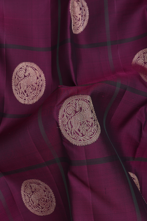 Kanchipuram Silk Saree In Berry Purple With Checks Design