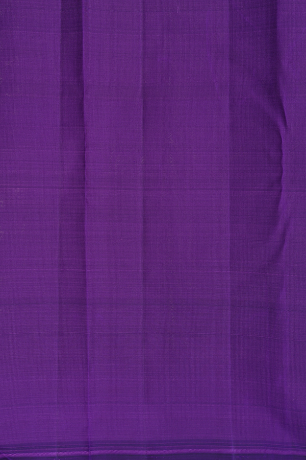 Kanchipuram Silk Saree In Purple With Brocade Design