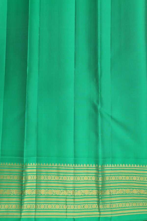 Kanchipuram Silk Saree In Plum Purple With Contrast Border