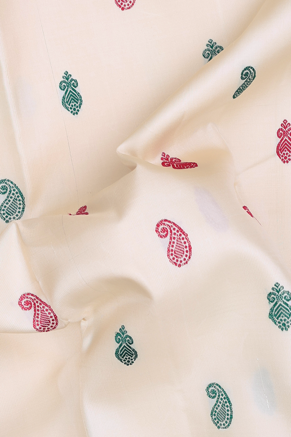 Kanchipuram Silk Saree In Off White With Paisley Buttas
