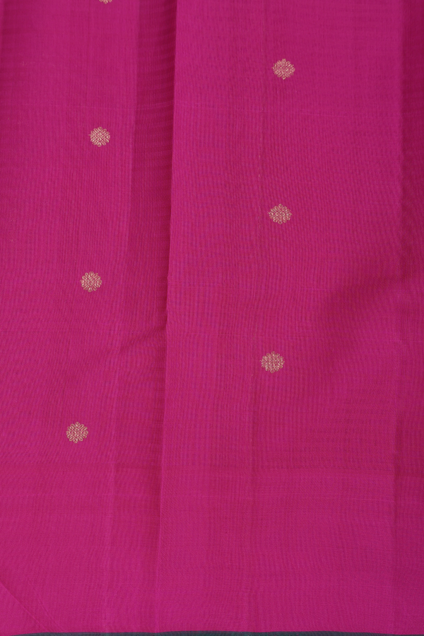 Kanchipuram Silk Saree In Coral Pink With Stripes Design