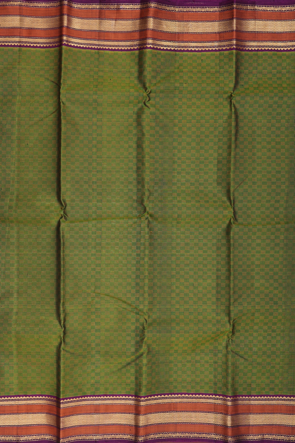 Kanchipuram Silk Saree In Green With Paai Madippu Kattam