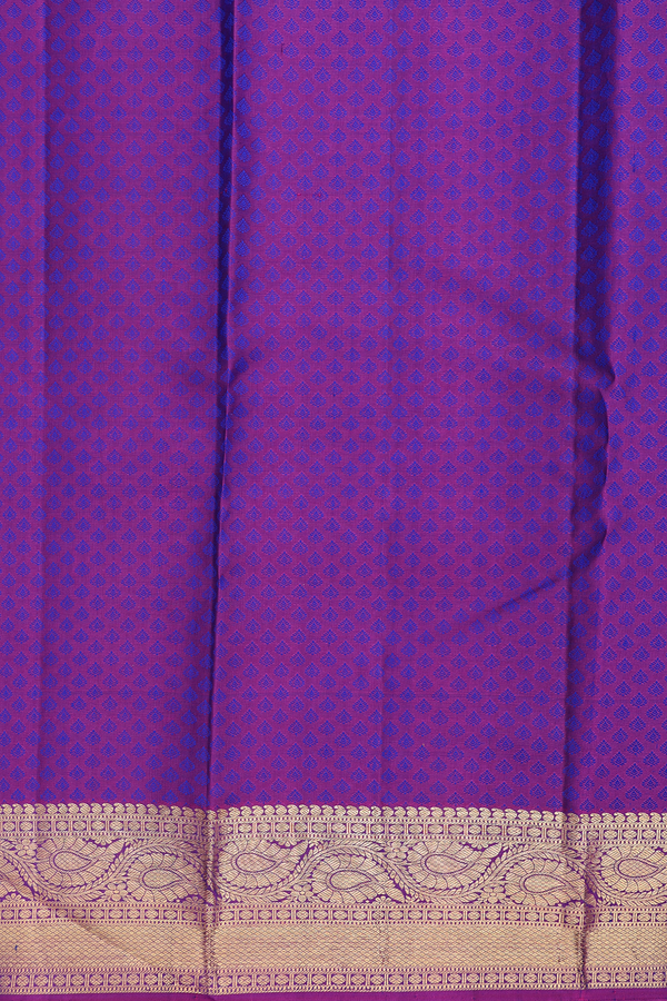 Kanchipuram Silk Saree In Blue With Jacquard Pattern