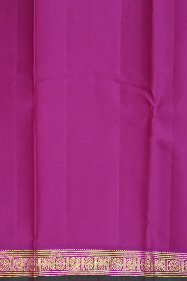 Kanchipuram Silk Saree In Coral Pink With Paisley Buttis