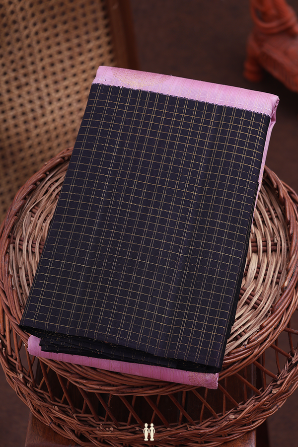 Kanchipuram Silk Saree In Pink Along Stripes With Motifs