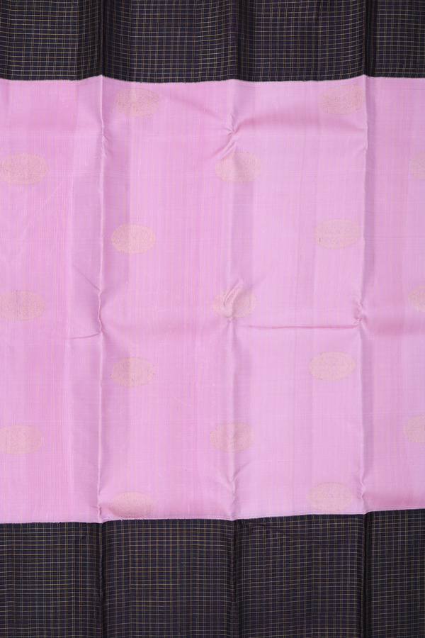 Kanchipuram Silk Saree In Pink Along Stripes With Motifs