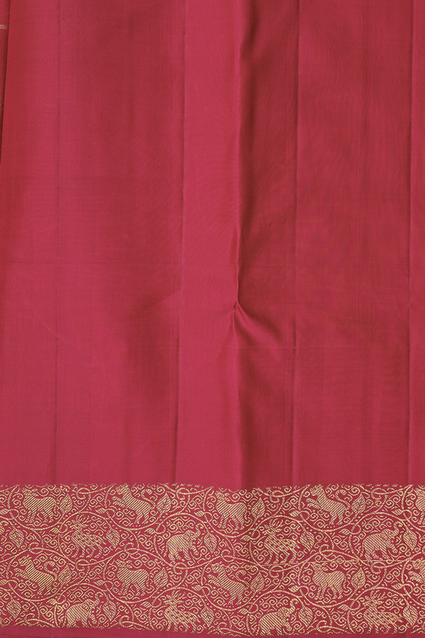 Kanchipuram Silk Saree In Red With Checks Design