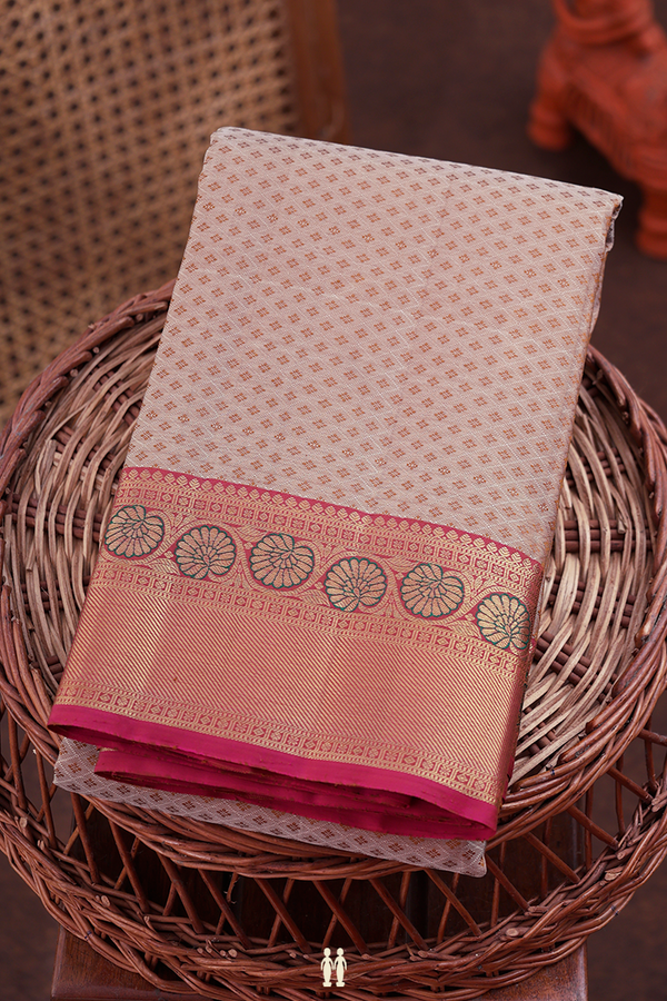 Kanchipuram Silk Saree In Brown With Jacquard Pattern