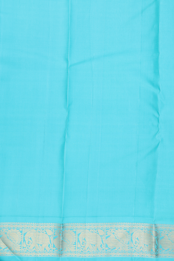 Kanchipuram Silk Saree In Blue With Paisley Buttas