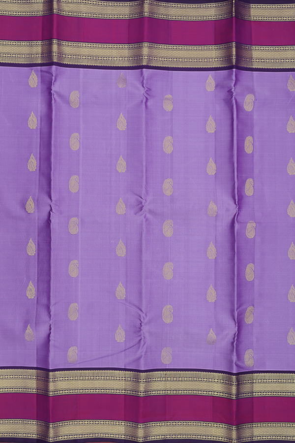 Kanchipuram Silk Saree In Light Purple With Paisley Buttas