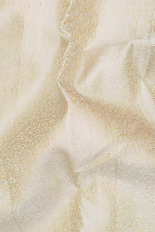 Kanchipuram Silk Saree In Off White With Jacquard Pattern