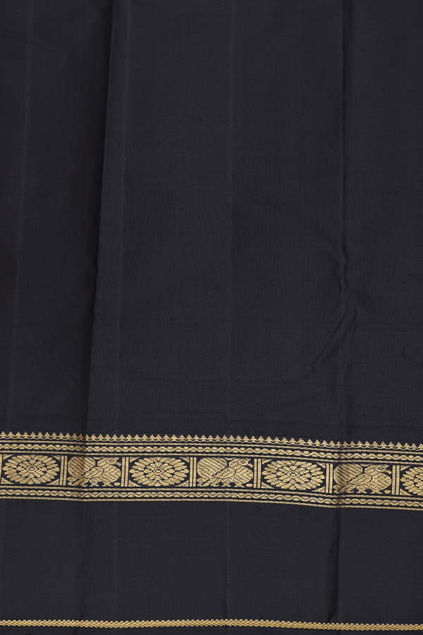 Kanchipuram Silk Saree In Scarlet Red With Checks Design