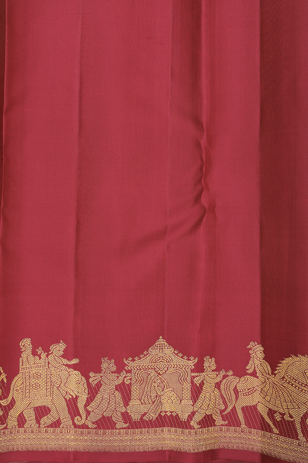 Kanchipuram Silk Saree In Red With Peacock Buttas